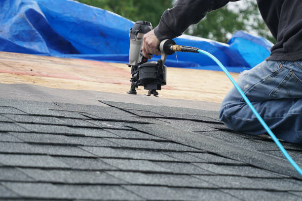 Best Best Roofing Contractors  in Falls City, OR